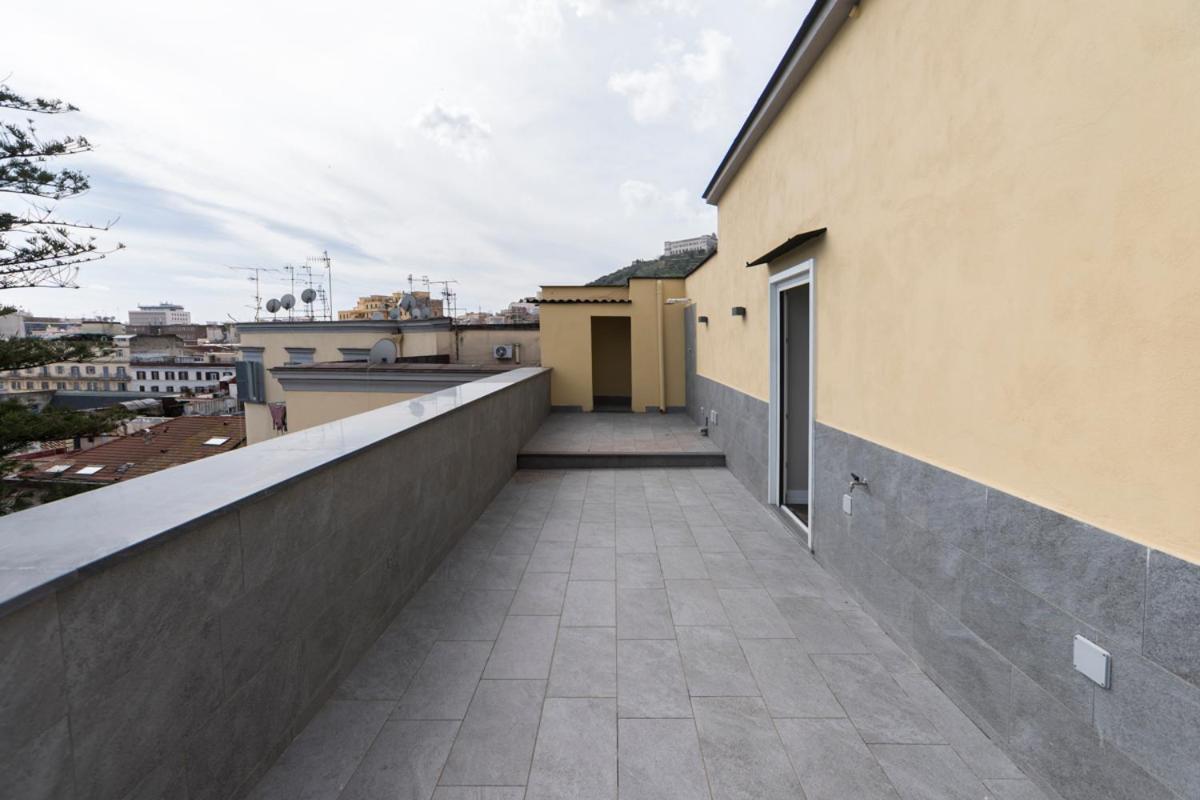 Residenza Trinita Maggiore Neapel Exteriör bild