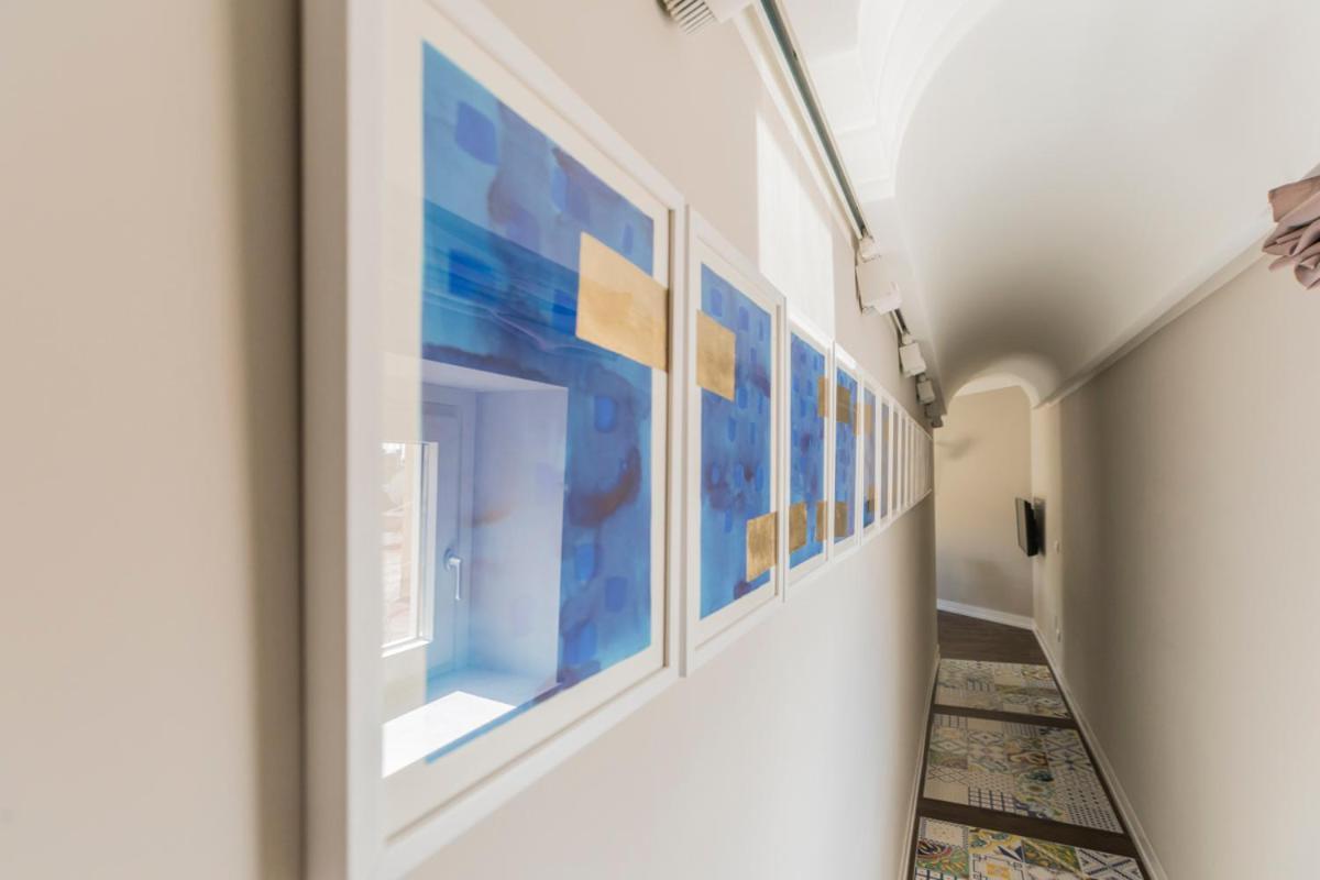 Residenza Trinita Maggiore Neapel Exteriör bild